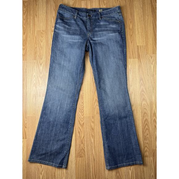 Elie Tahari Mid-Rise Flare Denim Blue Jeans Womens Size 14 Great Condition - Picture 1 of 10
